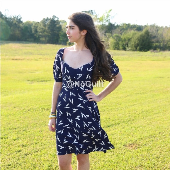 NEW Anthro Size 6 Navy Print Maeve Dress - Picture 5 of 5